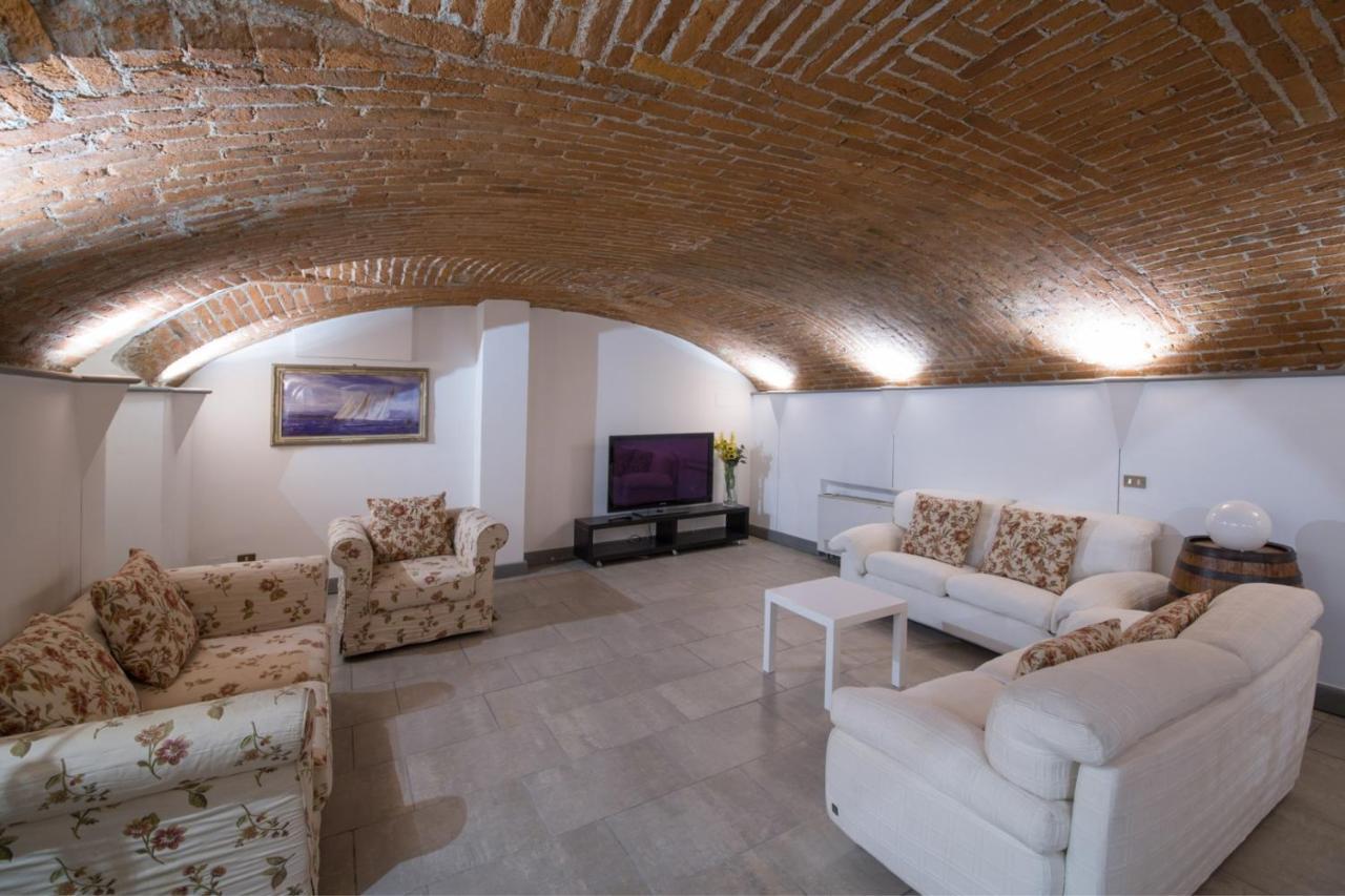 Loft In Navigli District With Jacuzzi & Sauna - Papiniano Milano Esterno foto
